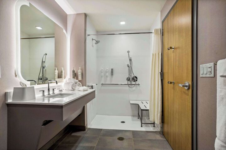 Bathroom shower