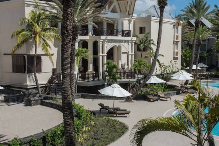 Pool Hotel