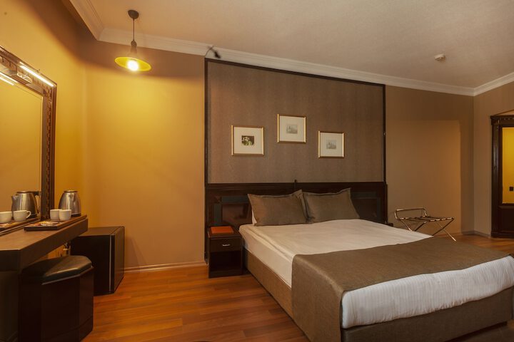 Room 18 of 56