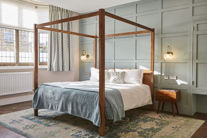 Room 3 of 55