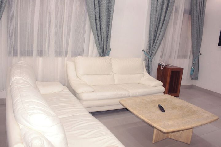 Room 19 of 27