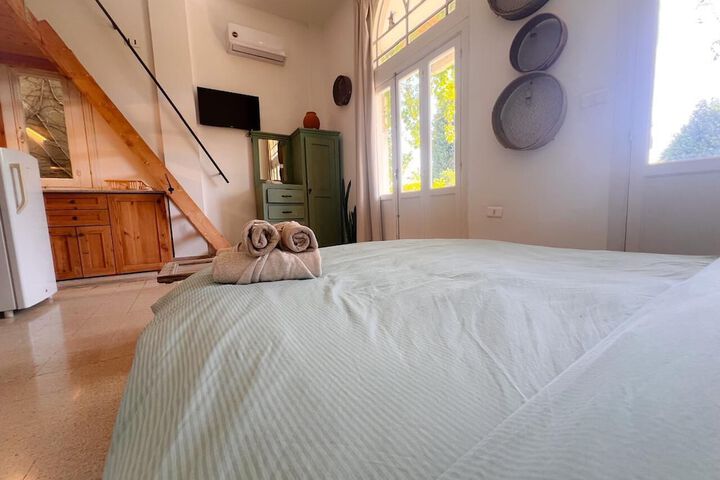 Room 15 of 54