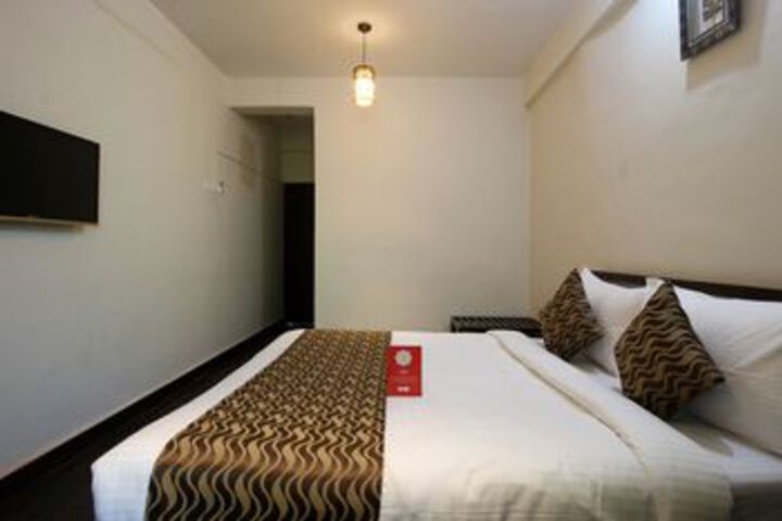 Room 5 of 20