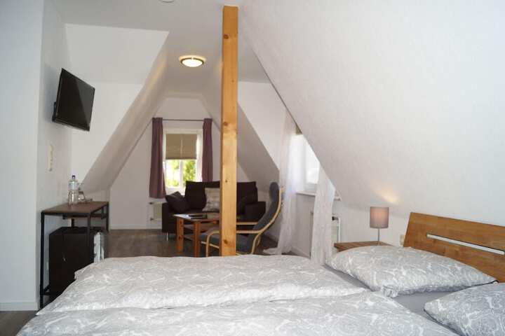 Room 19 of 56