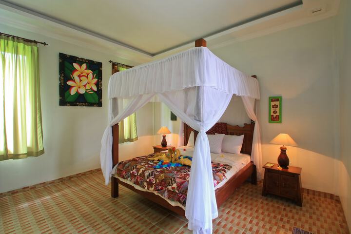 Room 10 of 60