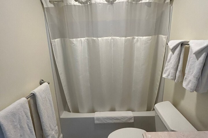 Room 48 of 78