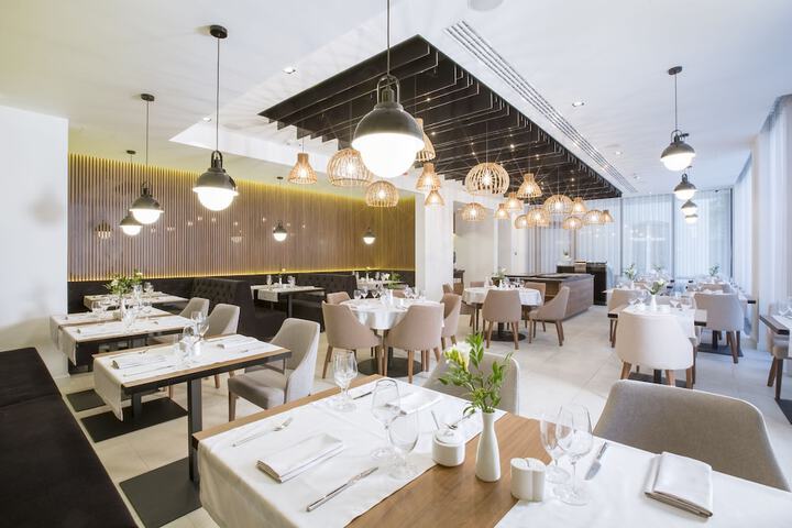 Dining Photos