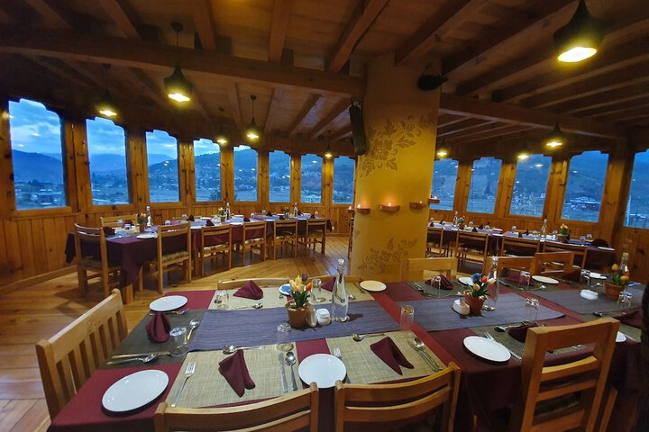 Dining 45 of 72