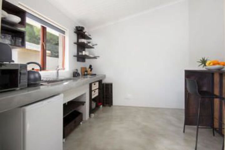 Room 4 of 5