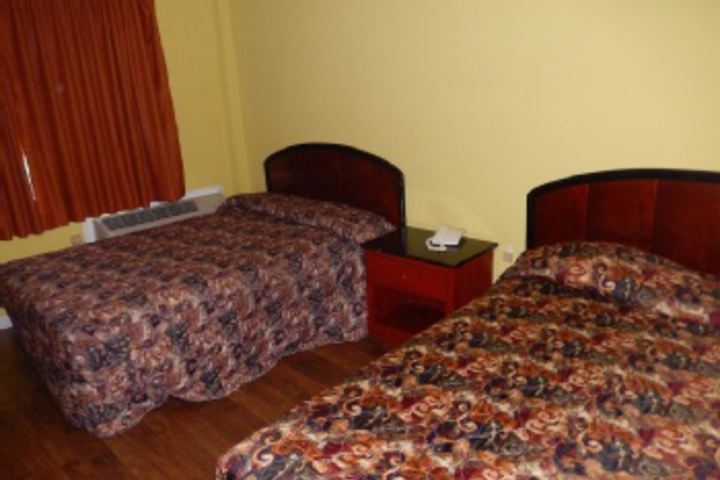 Room 70 of 131