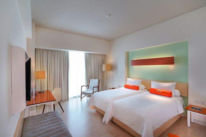 Room 17 of 46