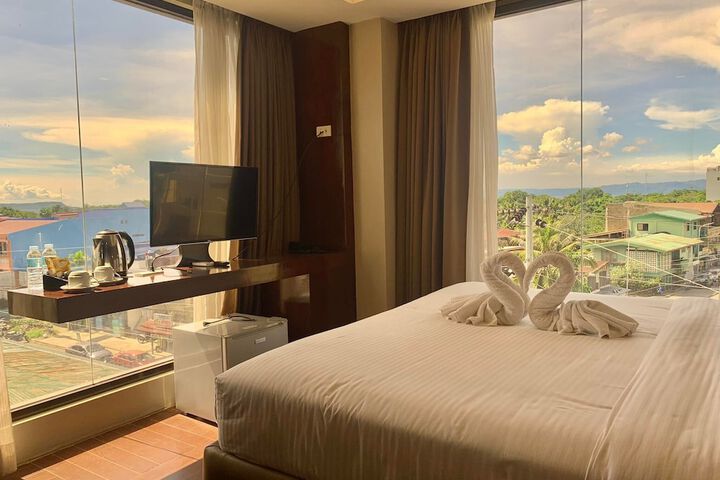 Room 20 of 63