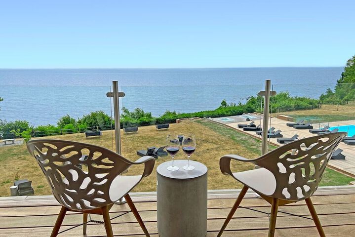 Terrace/Patio 5 of 24