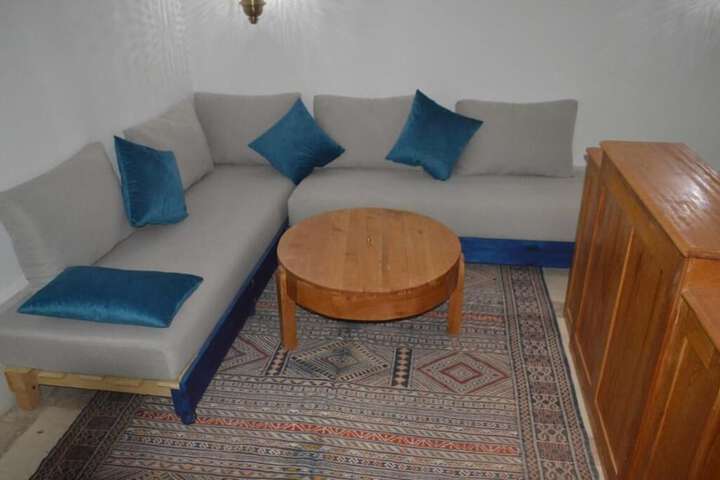 Room 14 of 40