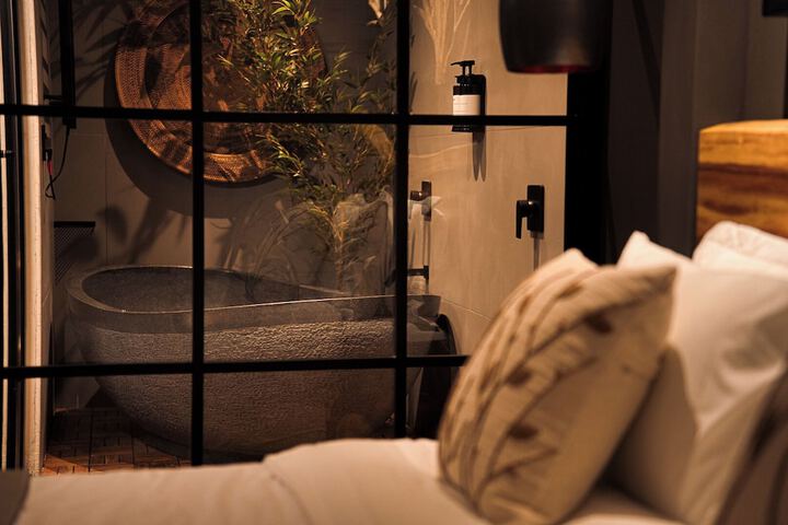 Room 20 of 92