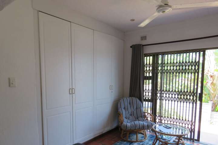 Room 5 of 76