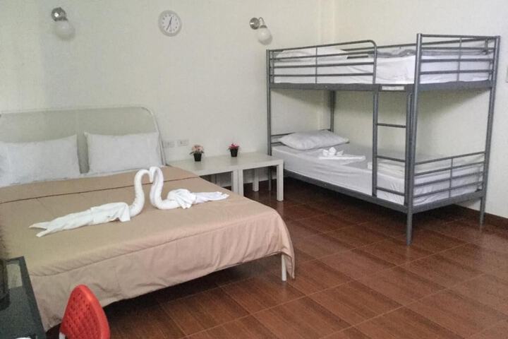 Room 9 of 59