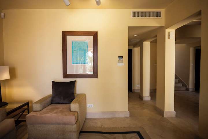 Room 70 of 115