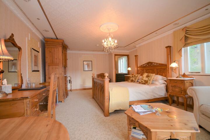 Hotel Interior 15 of 28