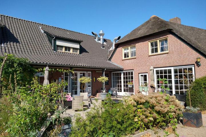 Exterior of B & B-Hotel de Joremeinshoeve