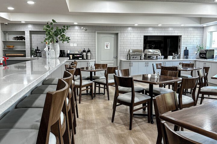 Breakfast/Coffee Service 97 of 123