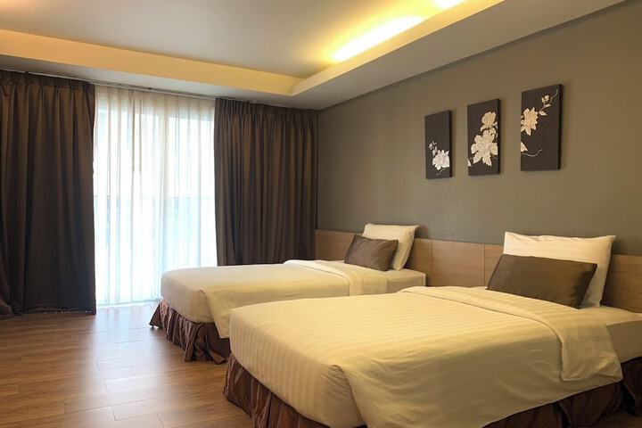Room 26 of 52