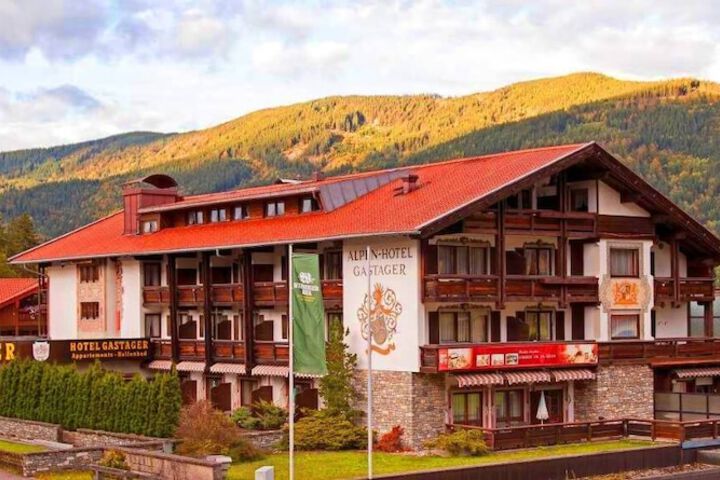 Hotel 44 of 49