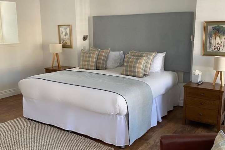 Room 14 of 21