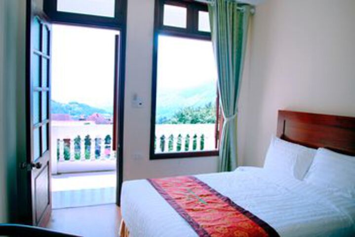 Room 21 of 33