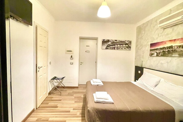 Room 14 of 57