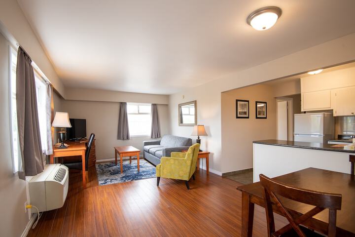 Room 10 of 43