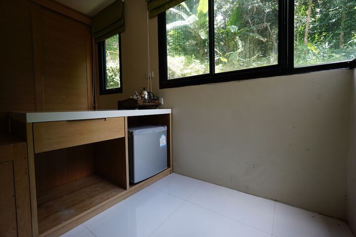 Room 20 of 40