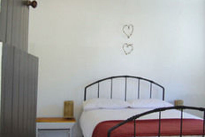 Room 3 of 11