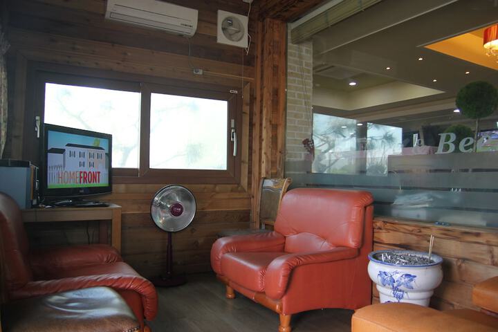 Lobby Entry