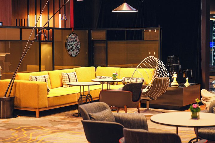 Hotel Interior 10 of 194