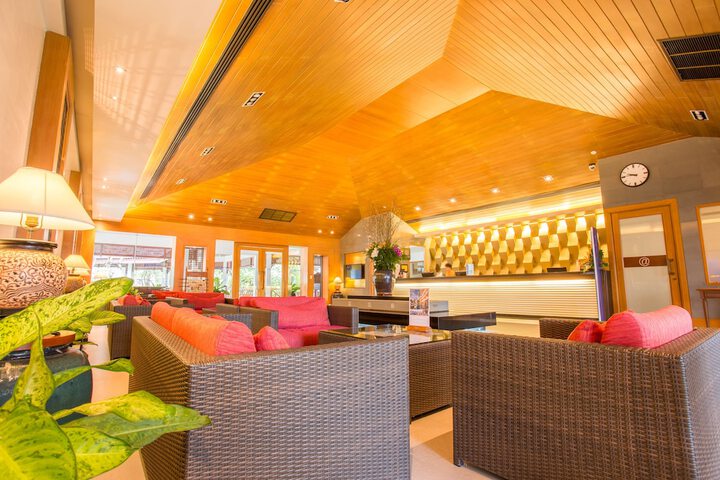 Hotel Lobby