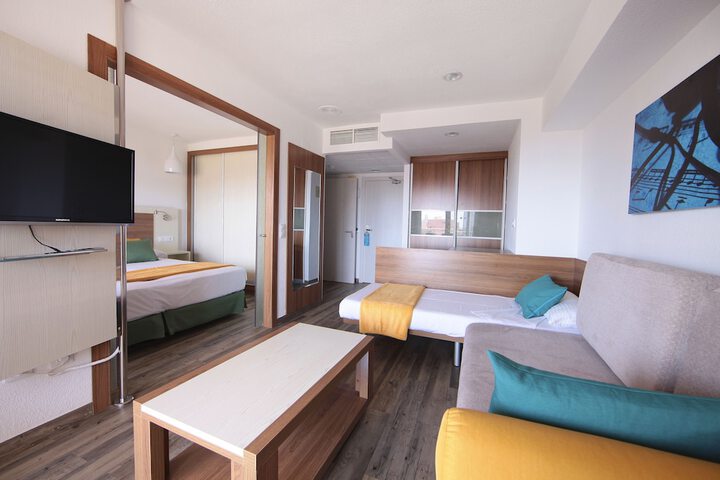 Room 7 of 46