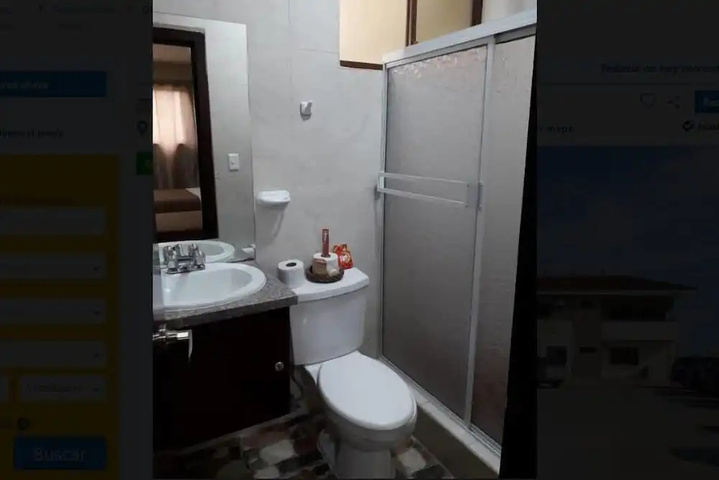 Room 7 of 14