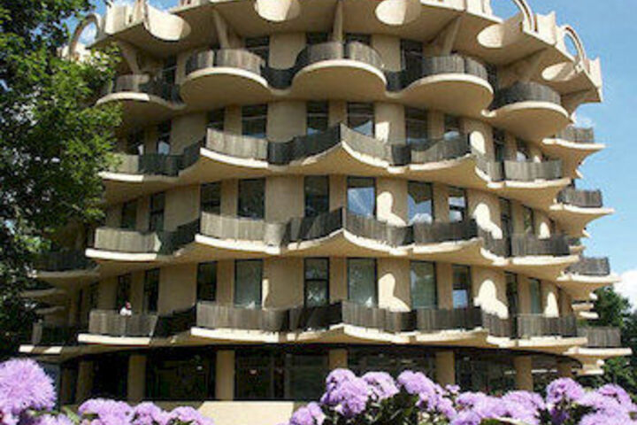 Hotel 10 of 52