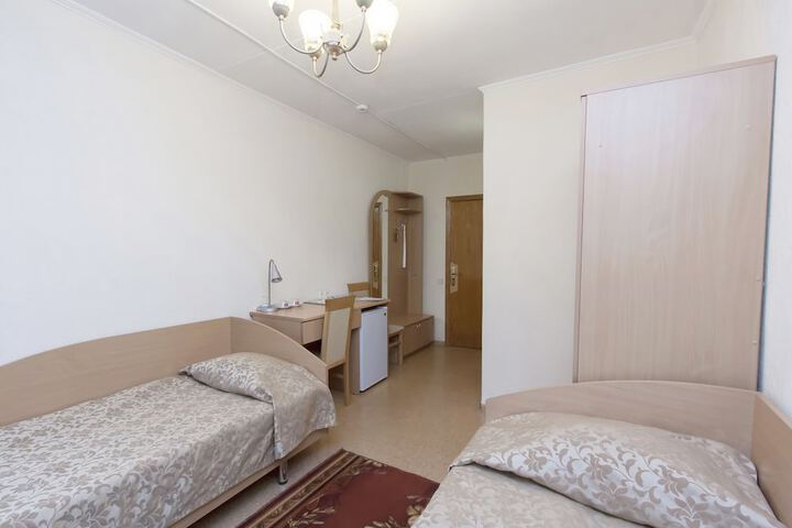 Room 15 of 63