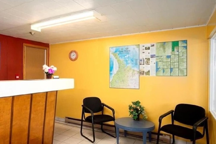 Entrance & Lobby