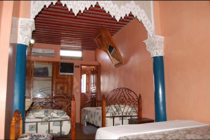Room 4 of 11