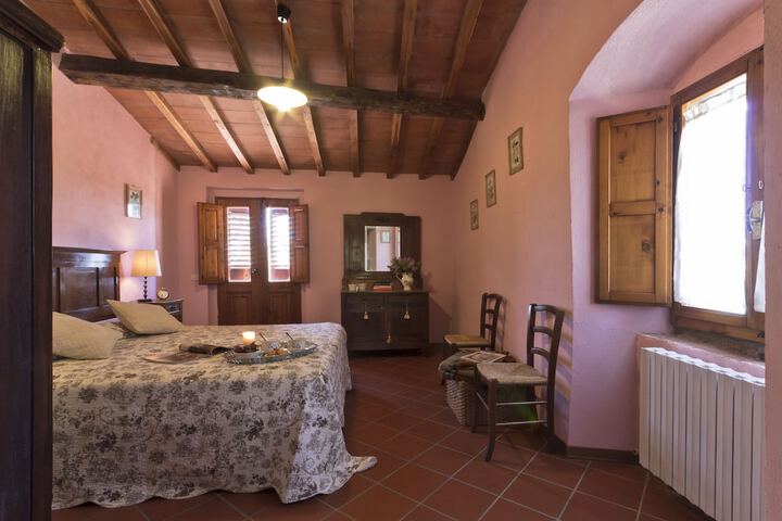 Room 20 of 96
