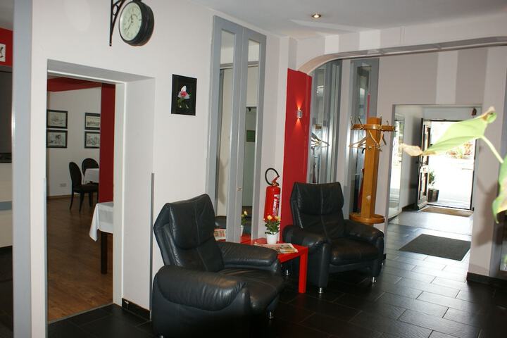 Hotel 2 of 39