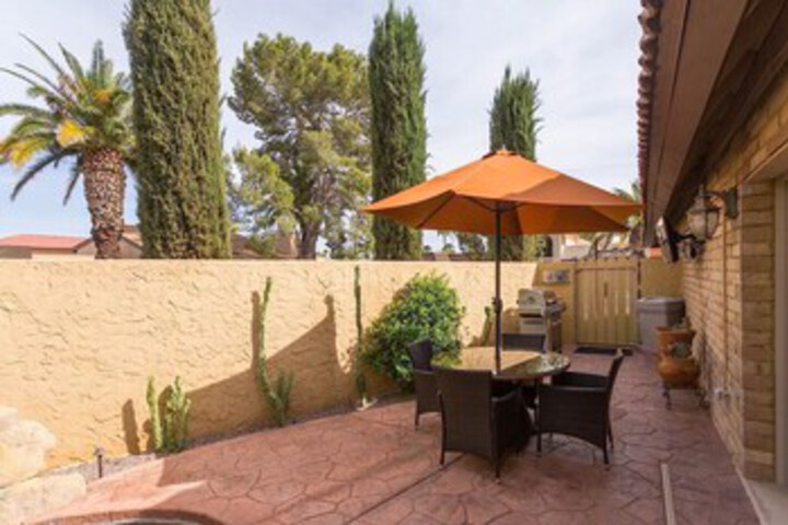 Terrace/Patio 22 of 23