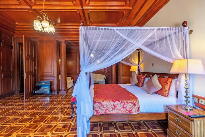 Room 21 of 65
