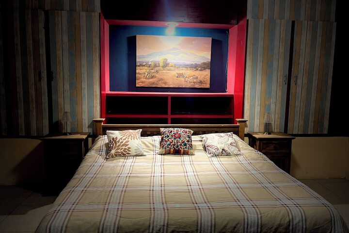 Room 12 of 36