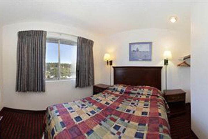 Room 20 of 62