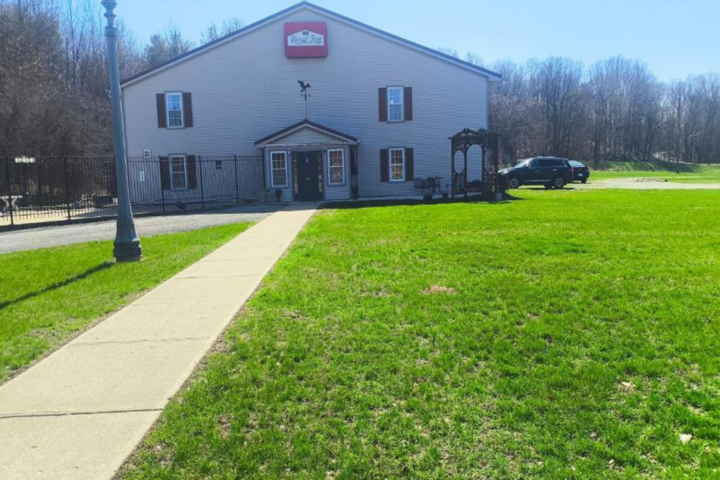 Image of Royal Inn Rockville IN by Hotel O