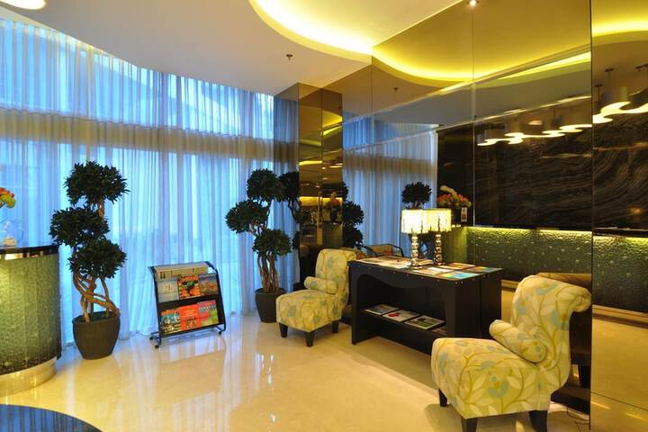 Lobby Entry